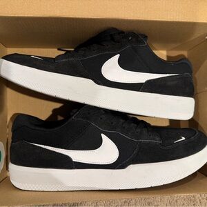 Nike SB Force 58 men’s shoes, size 12. Never worn - brand new in box